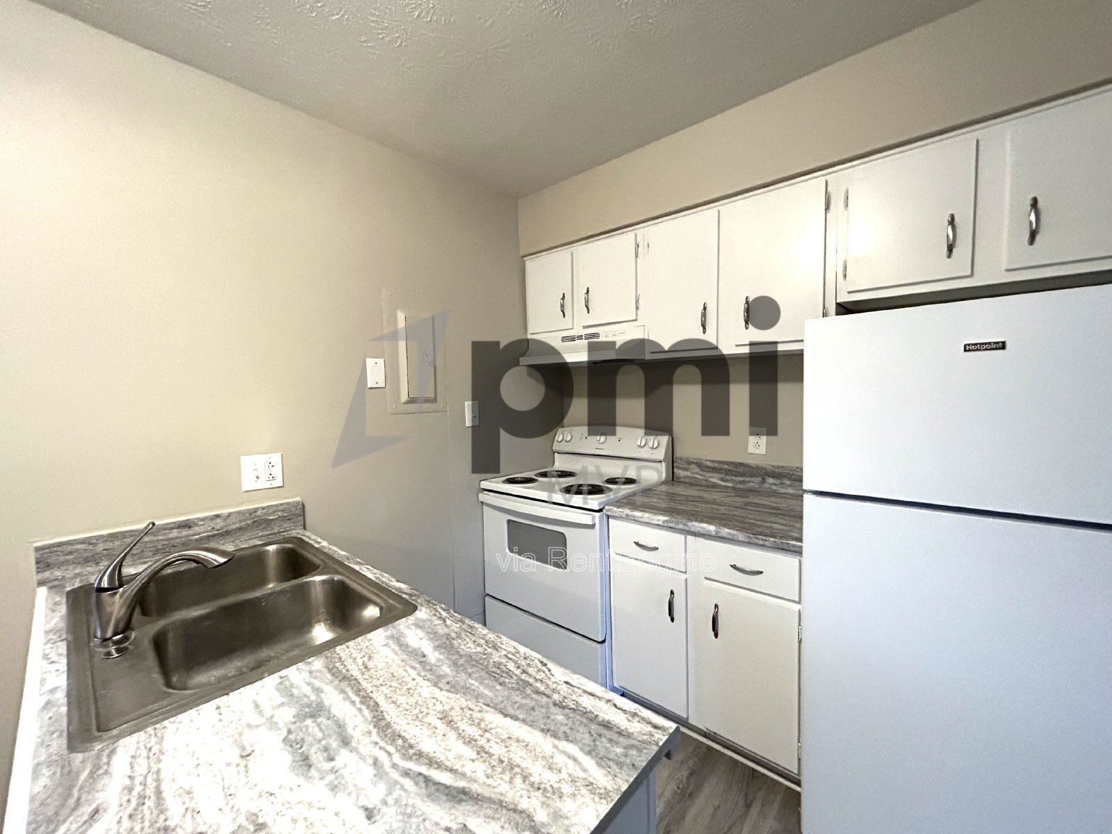 822 Whitethorne Ave Unit D (Columbus) 2beds, 1bath property image