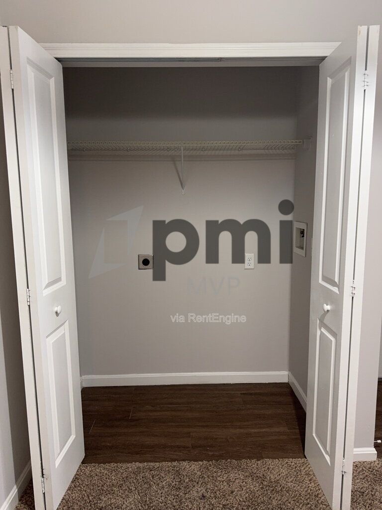 858 Taylor Station Rd Unit 101 (Columbus) 1 bed 1 bath property image